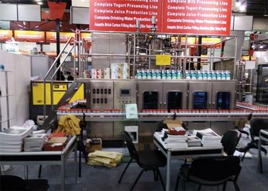 China Automatisches Getränkeverpackmaschine, aseptische Karton-Füllmaschine fournisseur